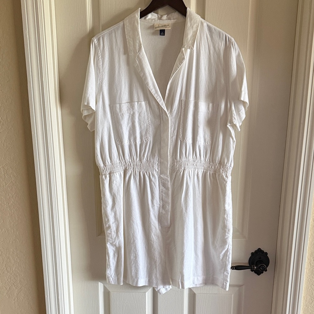 Universal Thread White Button-Up Romper with Pockets